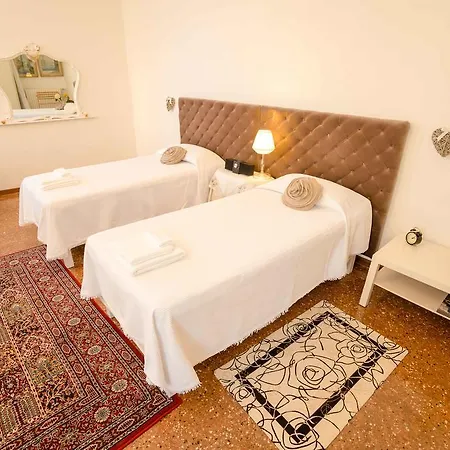 Apartman Ca' Aurora *